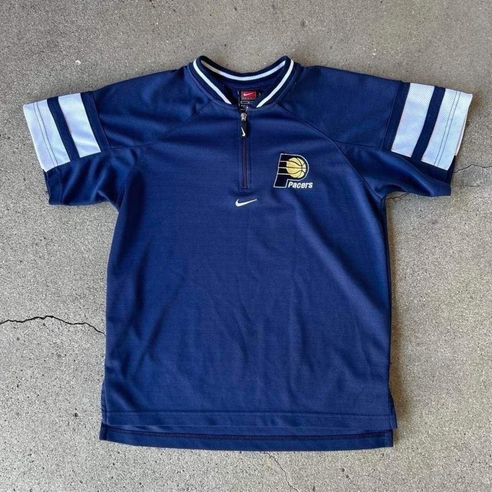 Y2K women's Indiana Pacers Nike center swoosh warm up shooting shirt Size M